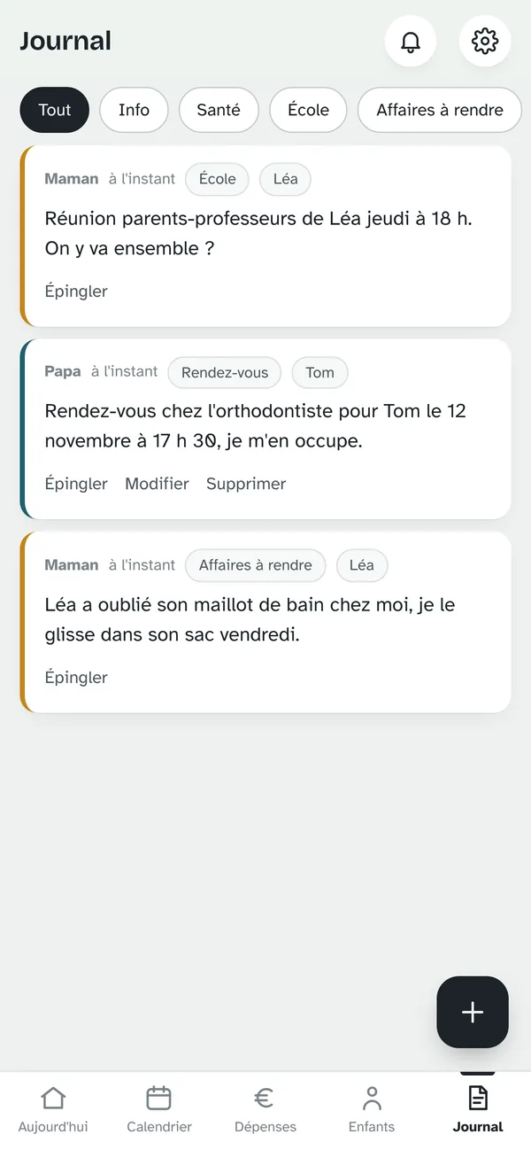 Journal de liaison entre les deux maisons, avec étiquettes.
